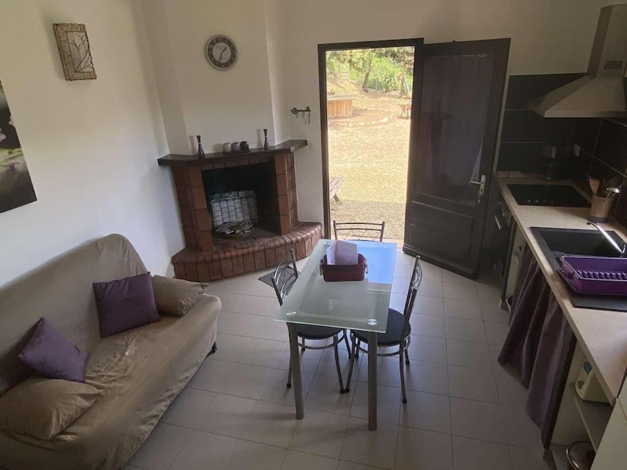 Charmant T2 Proche De Corte Soveria Esterno foto